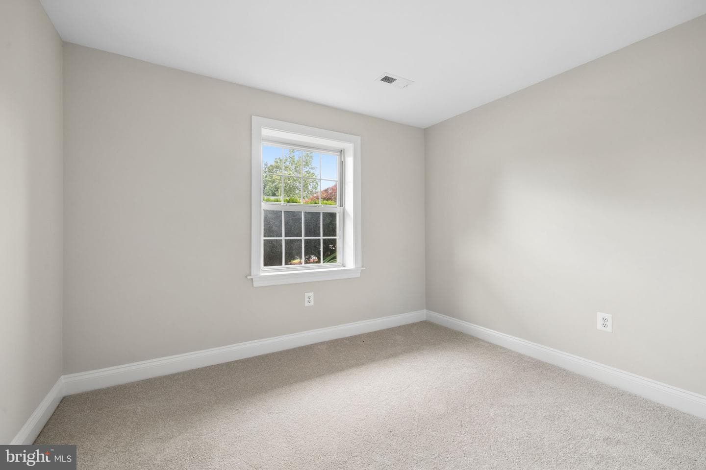 5842 Riverside Drive photo 37