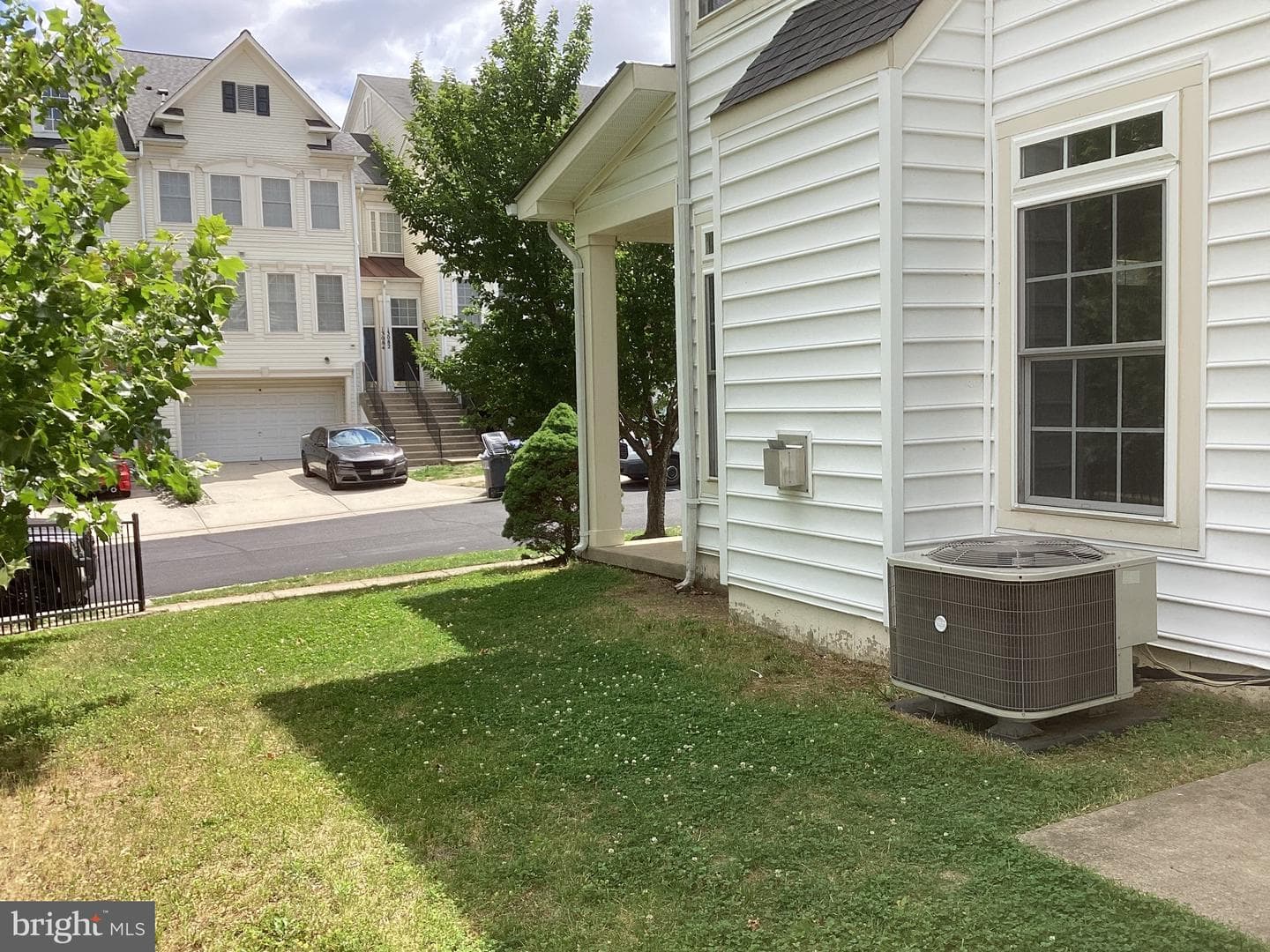 13083 Sidlaw Hills Lane photo 3