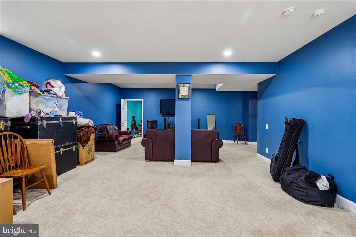 9008 Fletcher Farm Ct photo 32