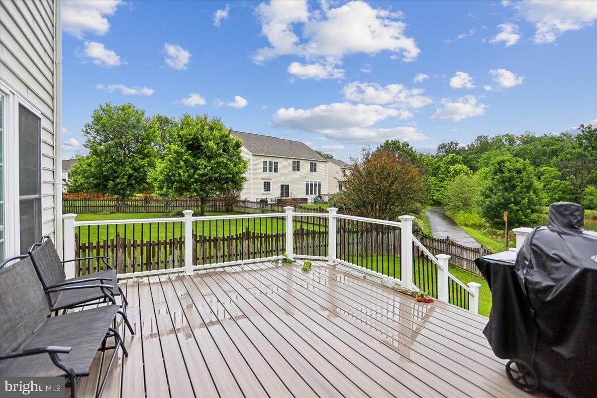 9008 Fletcher Farm Ct photo 35