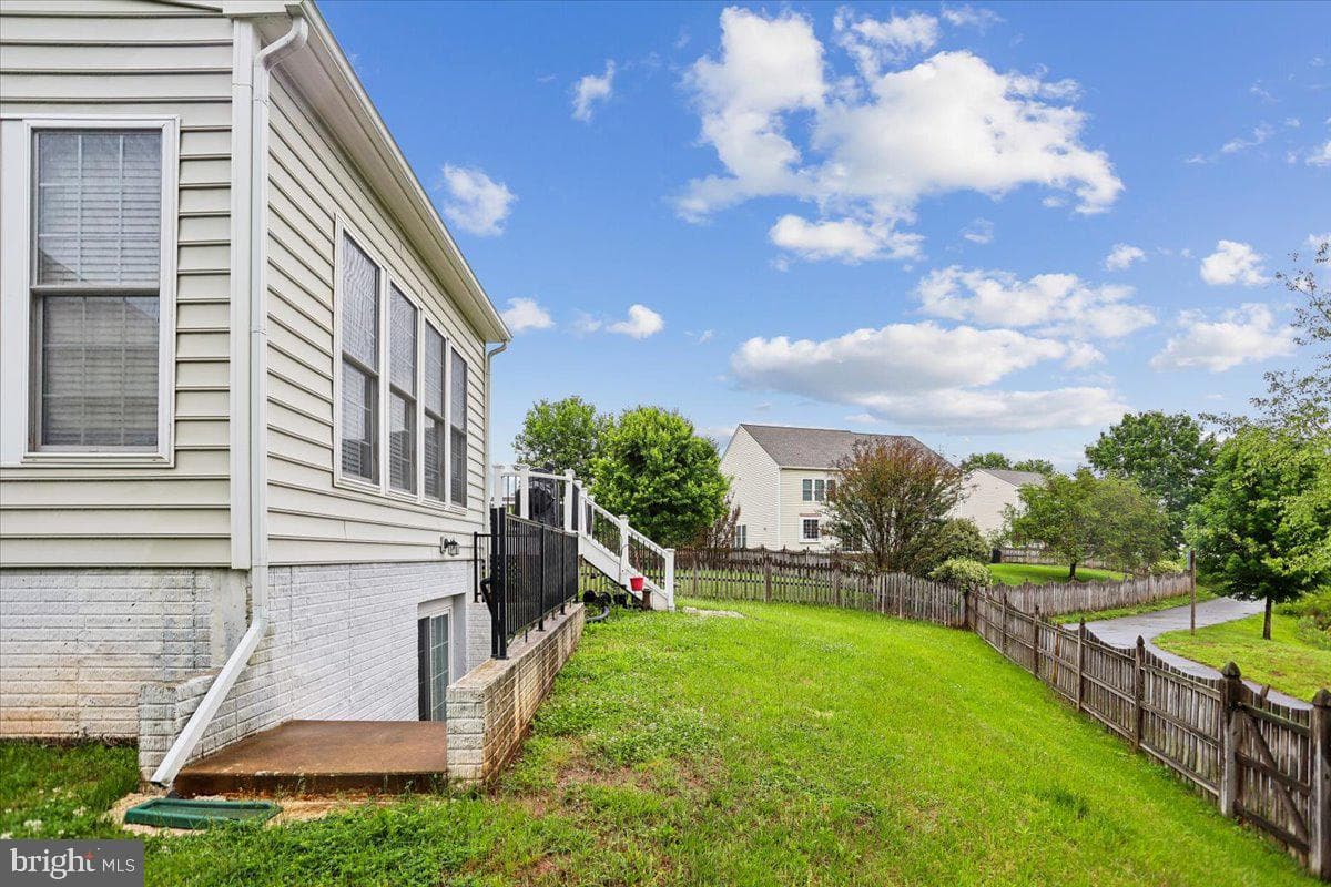 9008 Fletcher Farm Ct photo 38