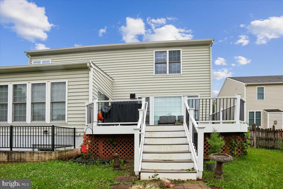 9008 Fletcher Farm Ct photo 40
