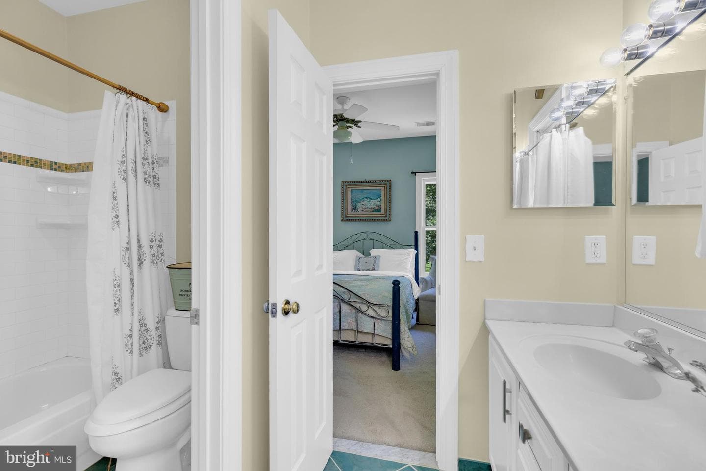 4280 Lawnvale Drive photo 46