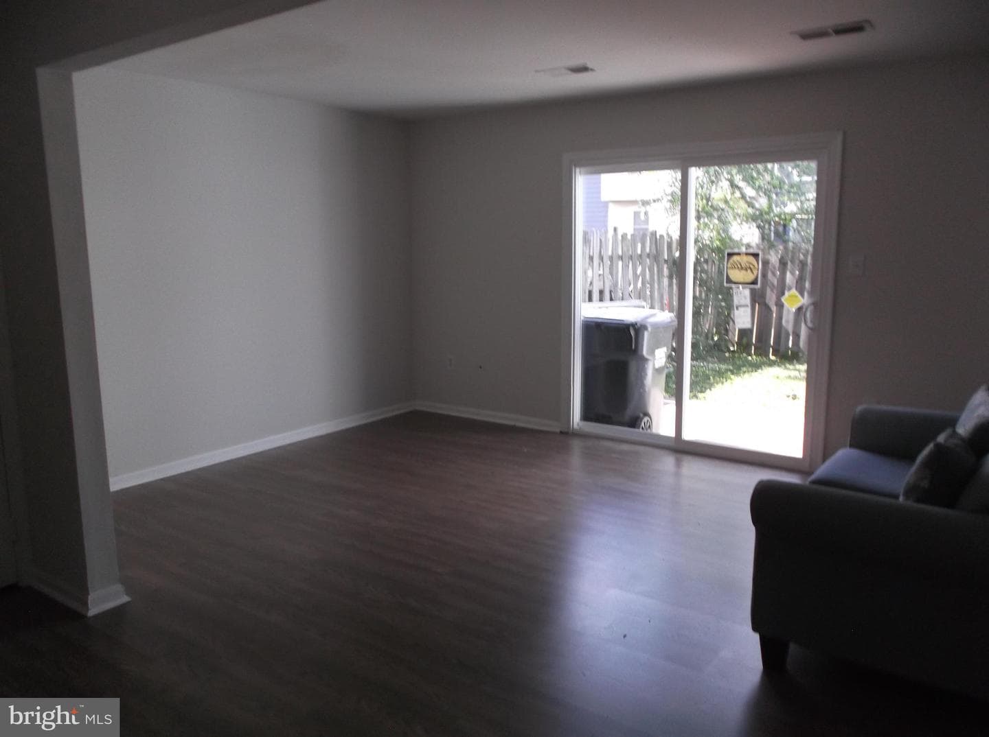 4624 Whitaker Pl photo 3