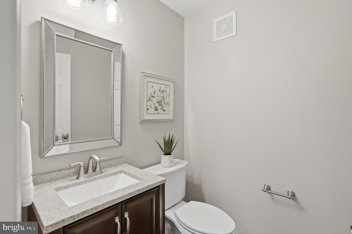 6275 Woodruff Springs Way photo 15