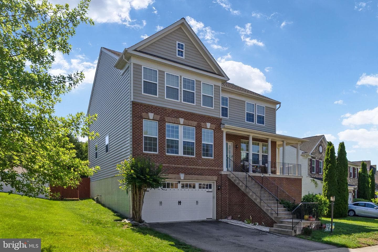 2944 American Eagle Boulevard photo 2