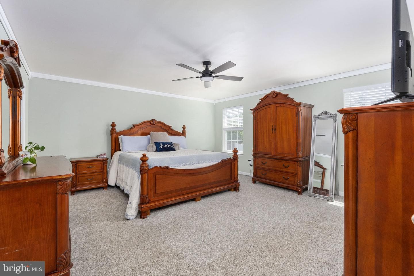 2944 American Eagle Boulevard photo 32
