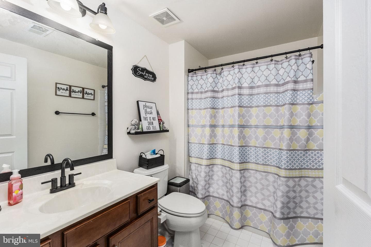 2944 American Eagle Boulevard photo 45