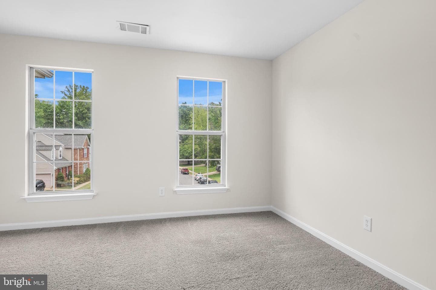 4925 Frishman Court photo 51