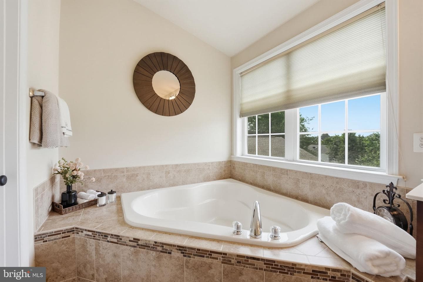 15107 Kroll Ln photo 36