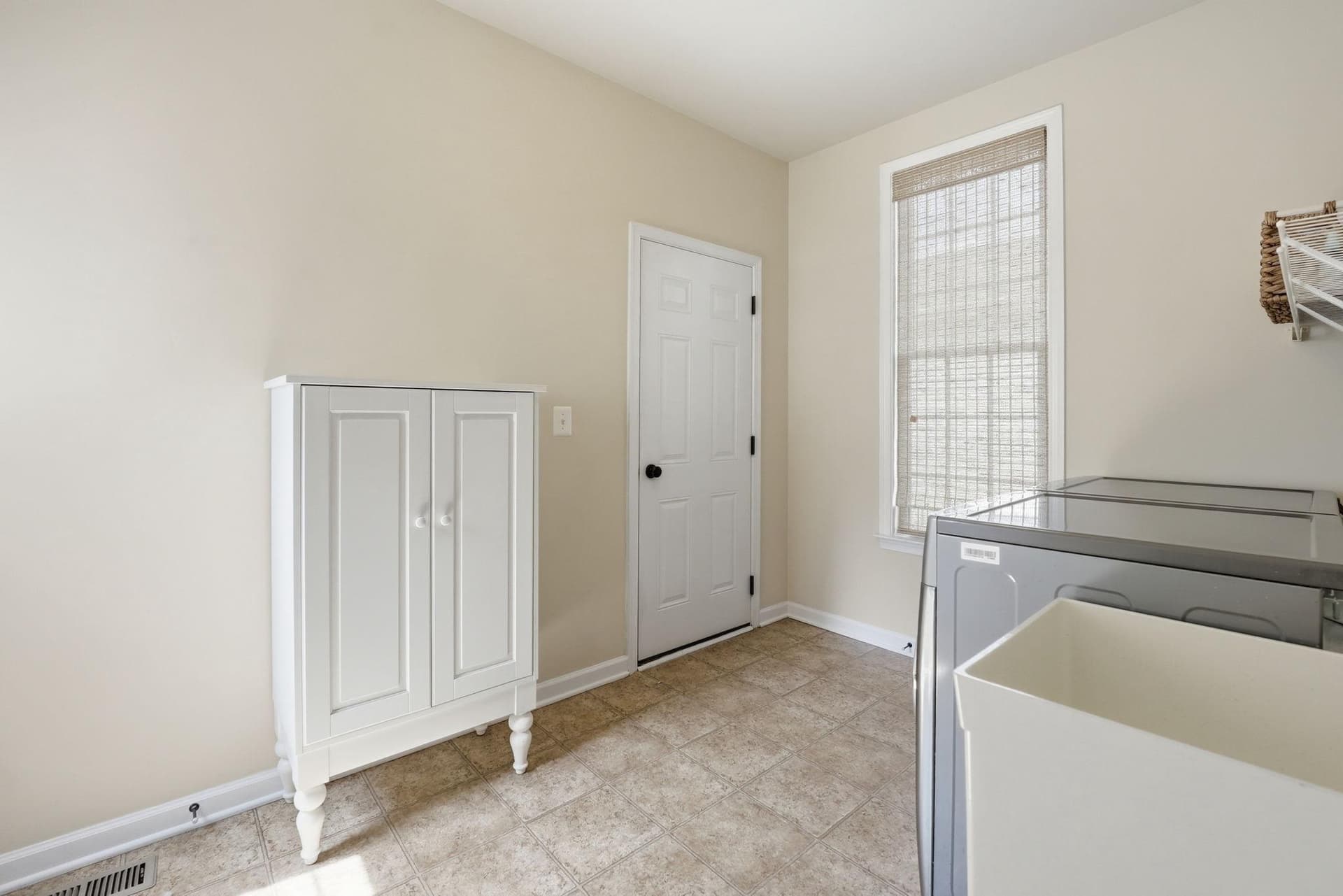 15107 Kroll Ln photo 53
