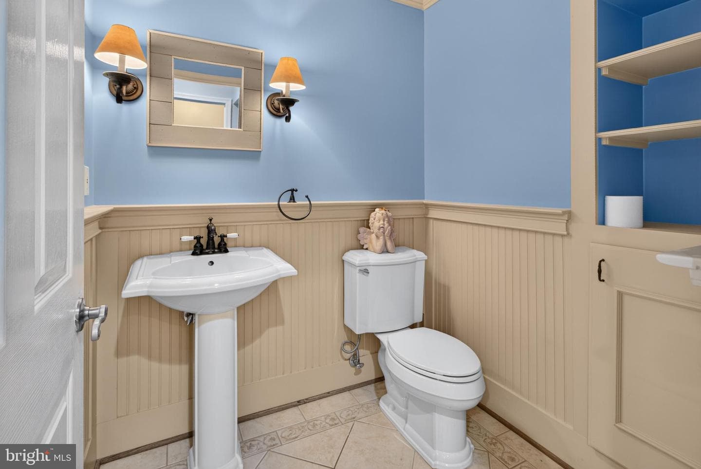 8238 Sunset Drive photo 20