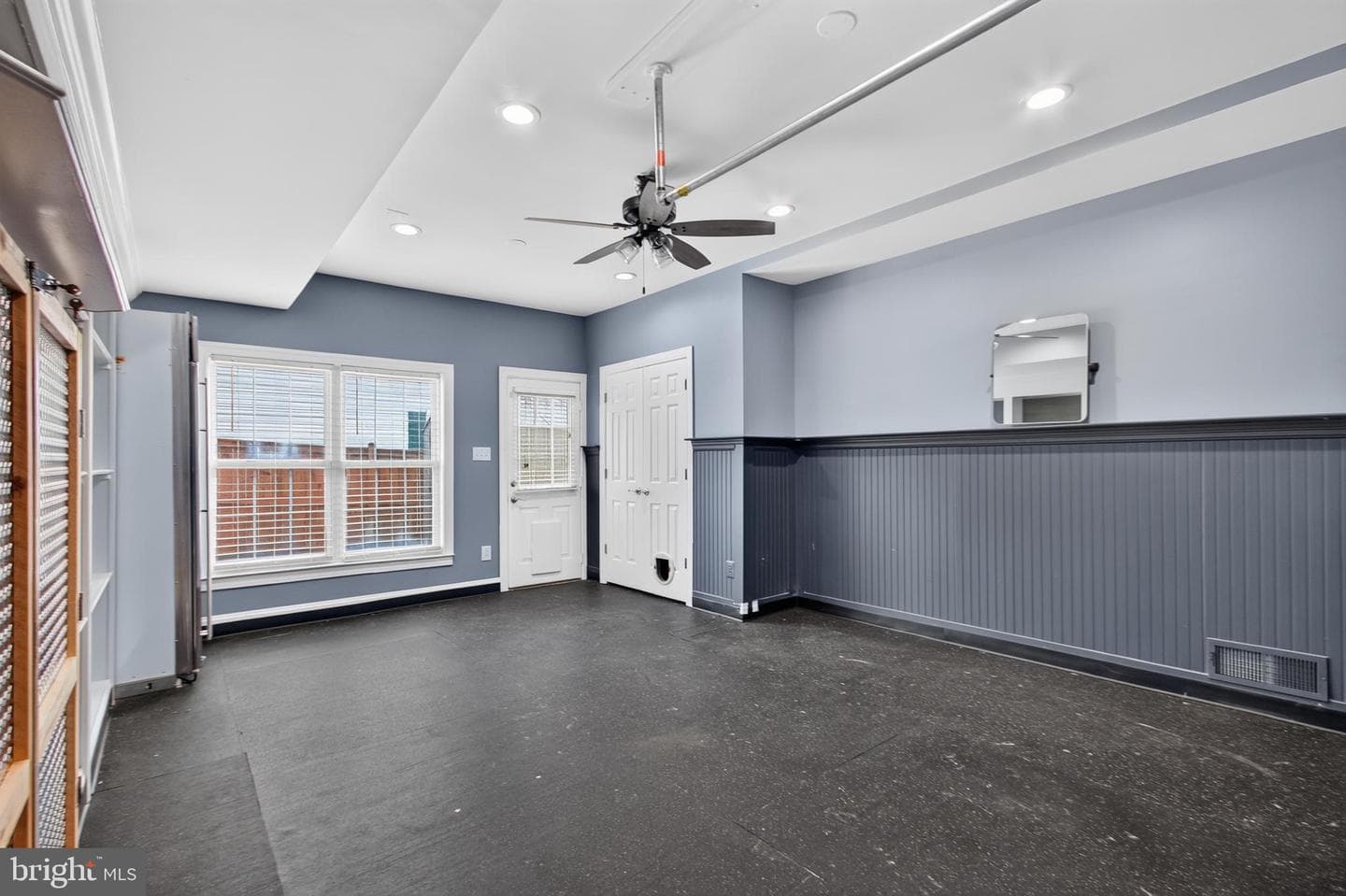 8238 Sunset Drive photo 26