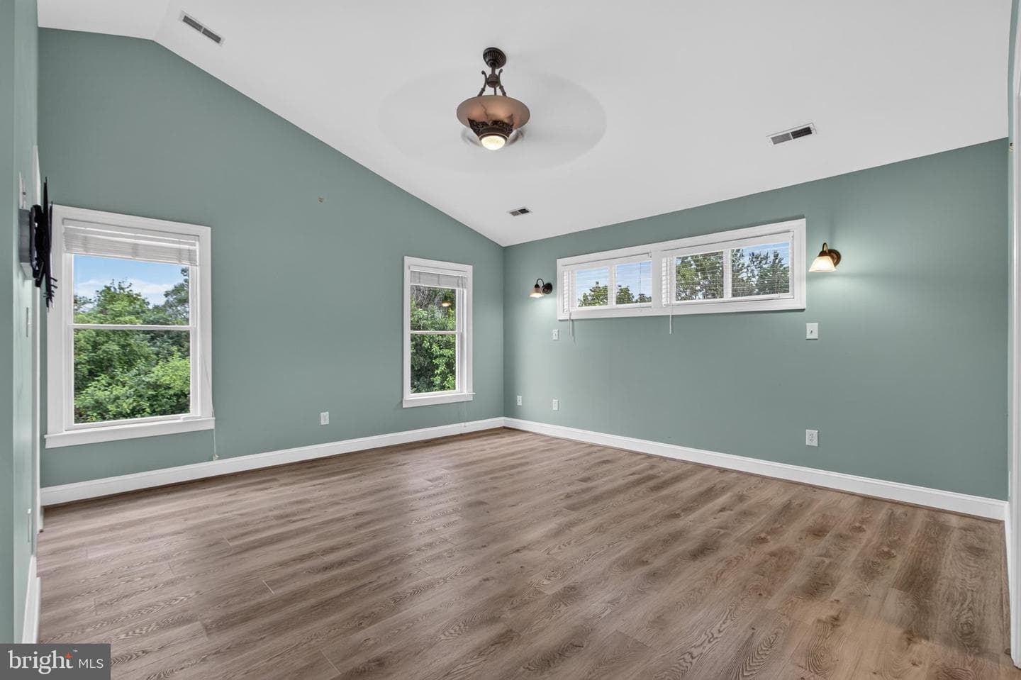 8238 Sunset Drive photo 27
