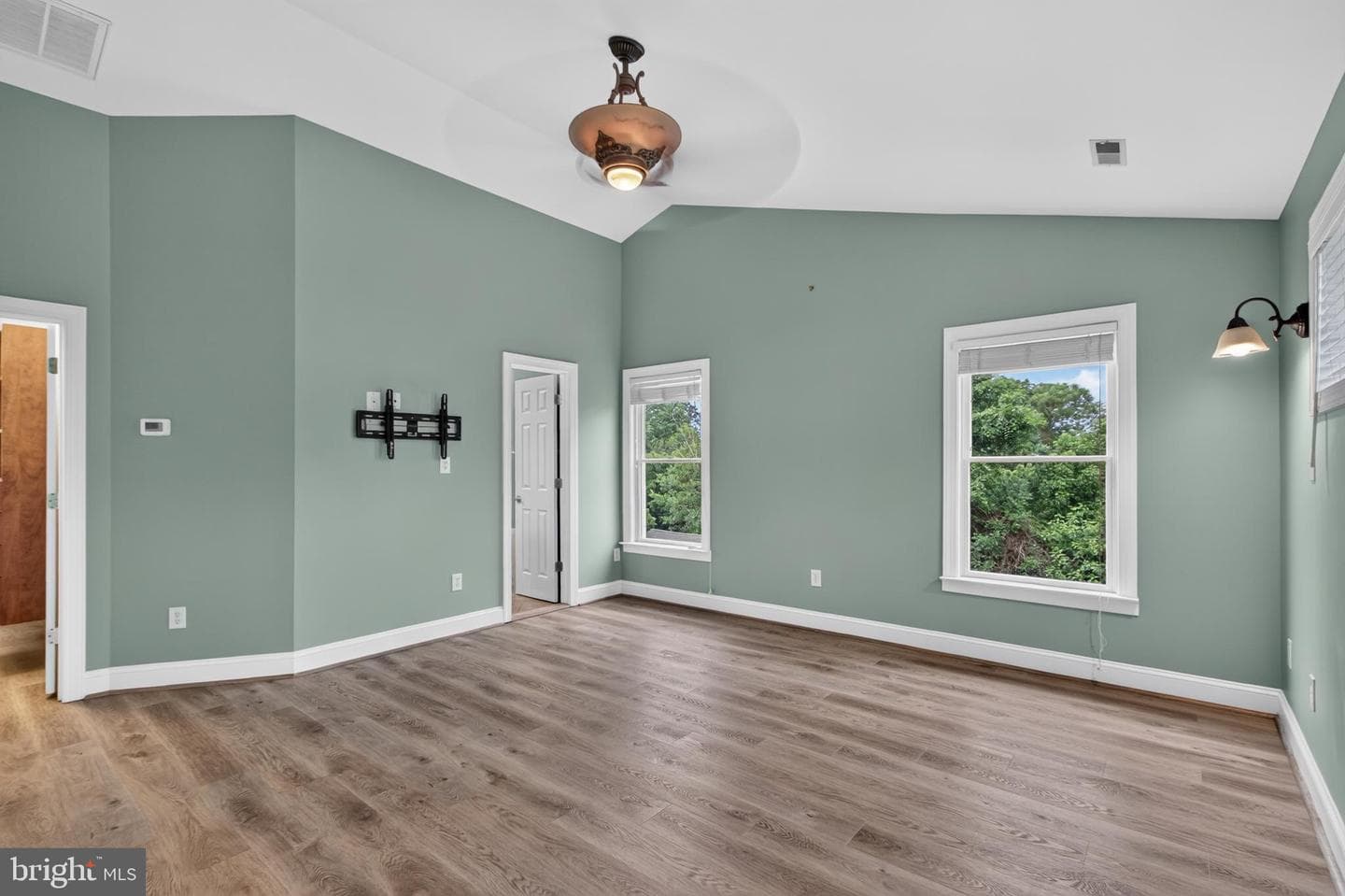 8238 Sunset Drive photo 28