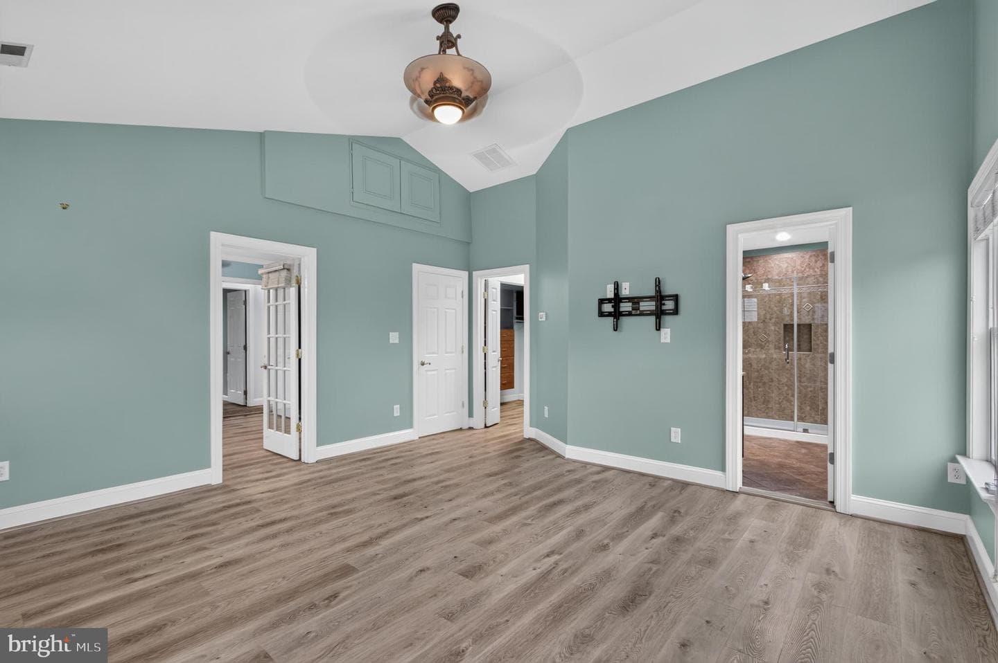 8238 Sunset Drive photo 29