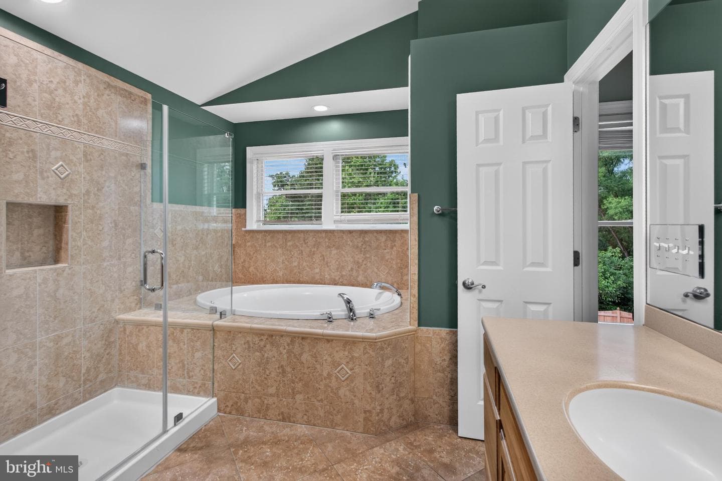 8238 Sunset Drive photo 30