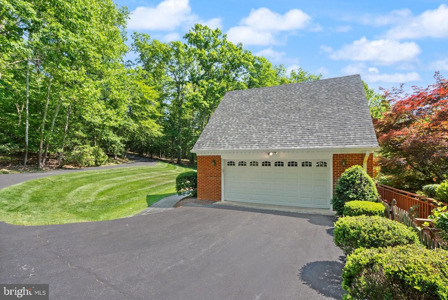 4924 Wood Lilly Court photo 8