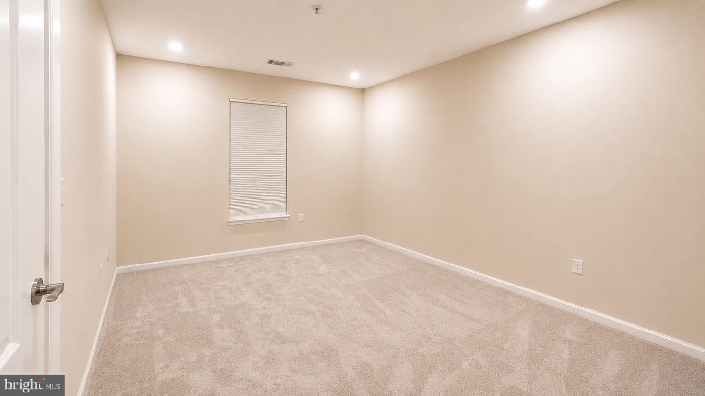 1641 Ladue Court #304 photo 13