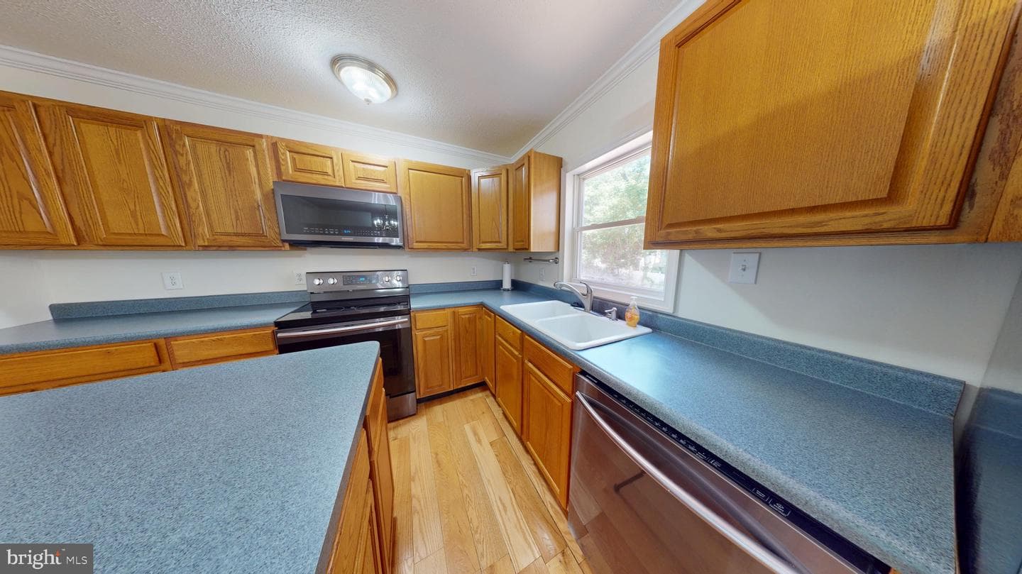 5303 Macwood Drive photo 10