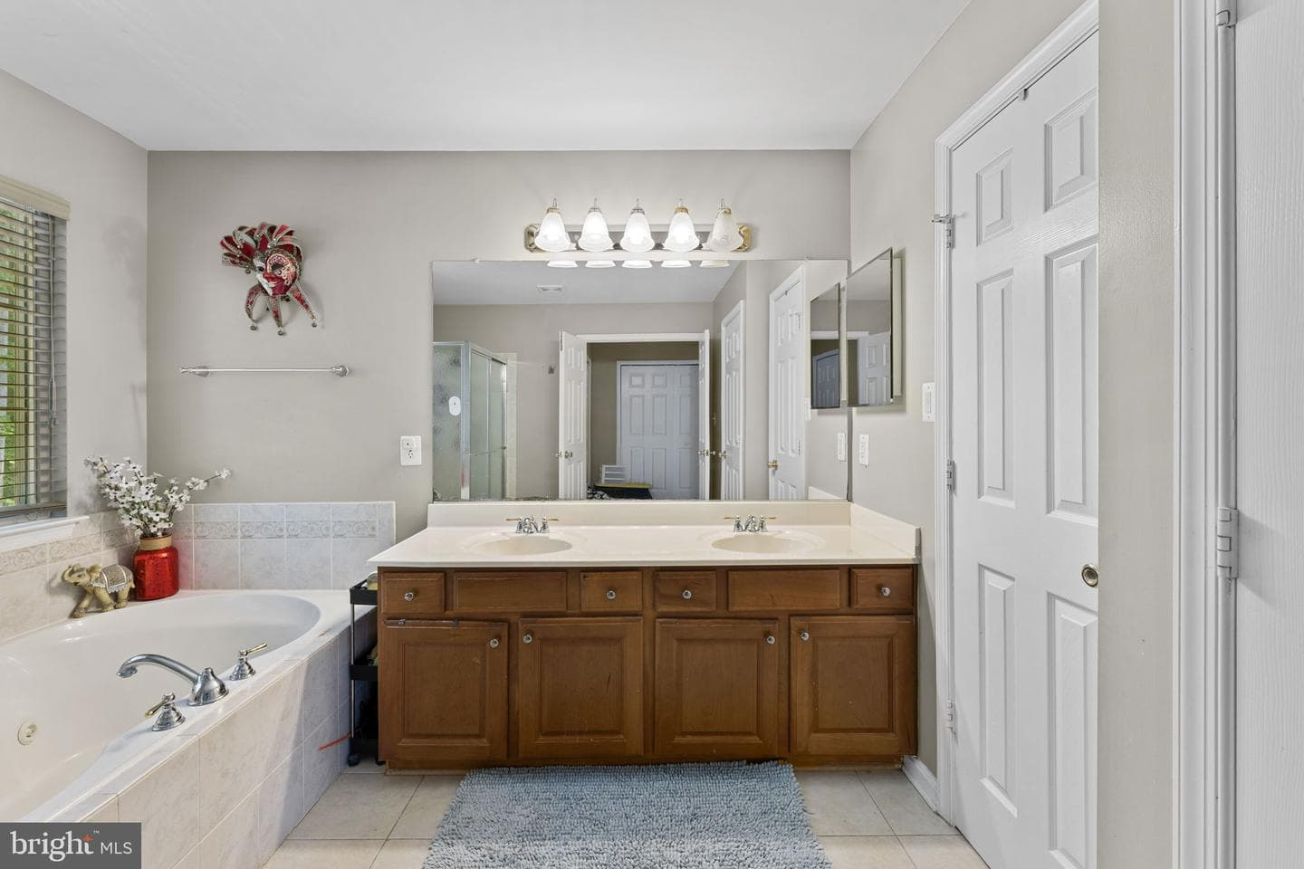 15333 Dillwyn Court photo 27