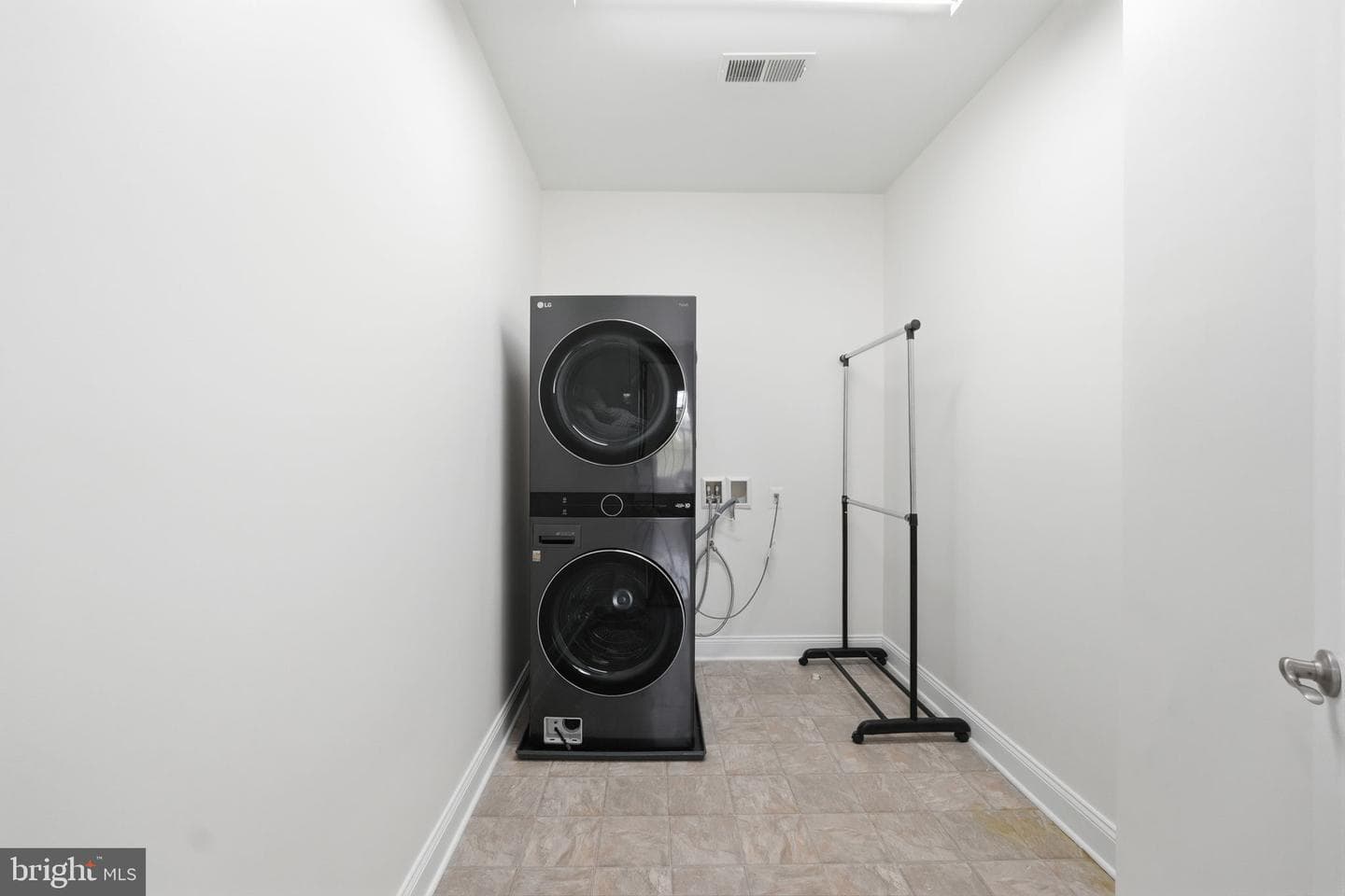 15300 Turning Leaf Place photo 39