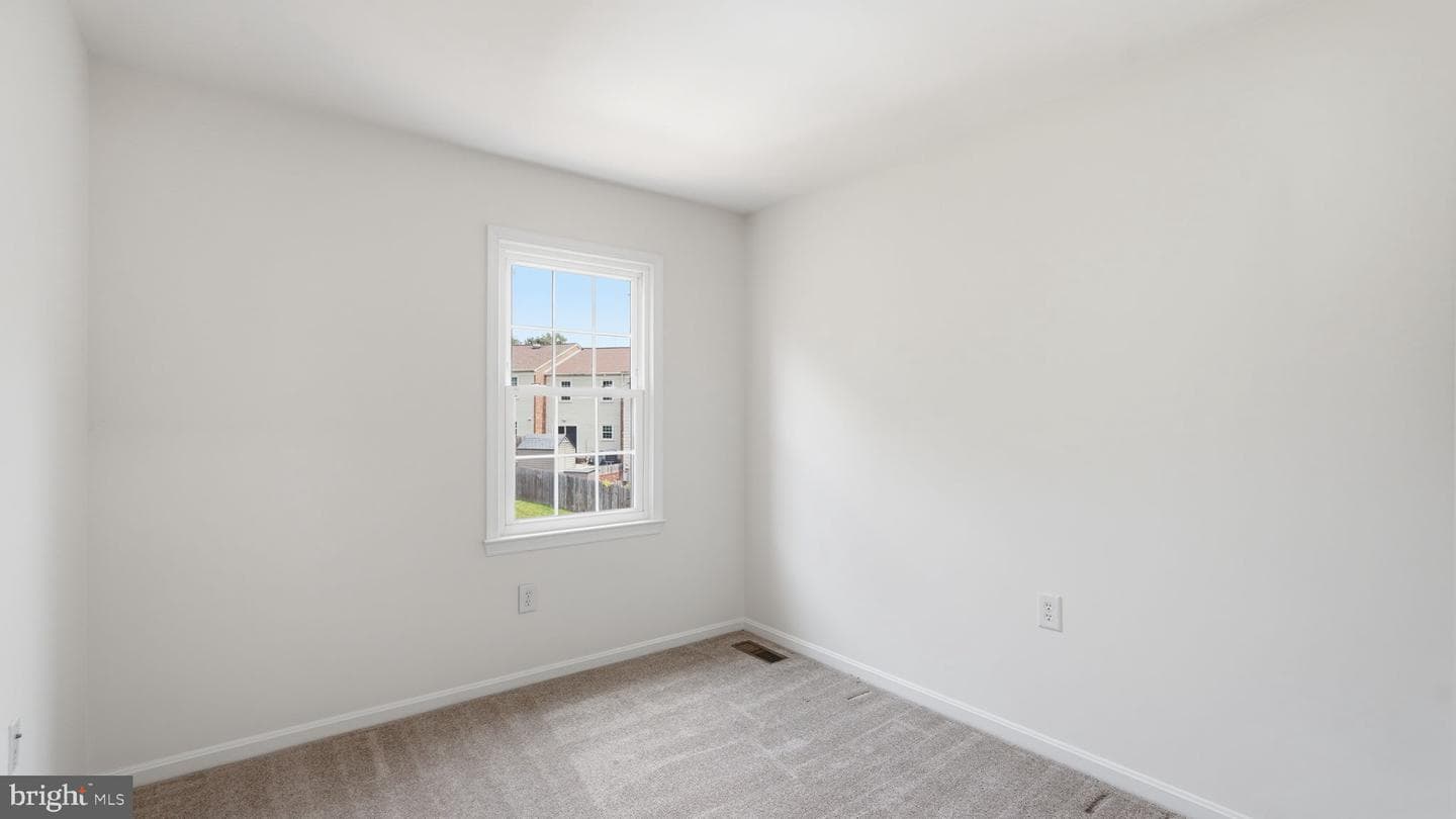 2910 Seminole Road photo 30
