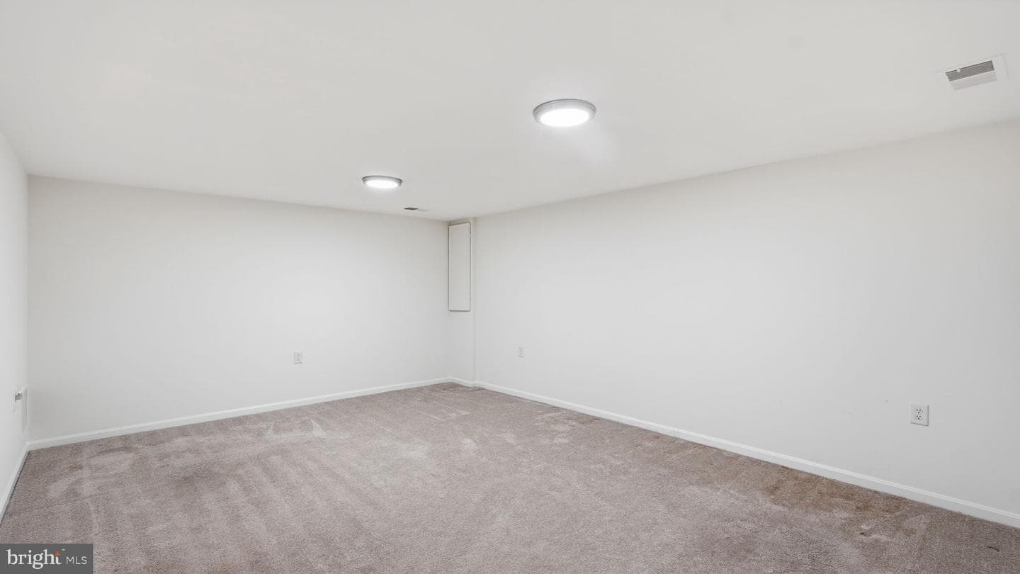 2910 Seminole Road photo 33