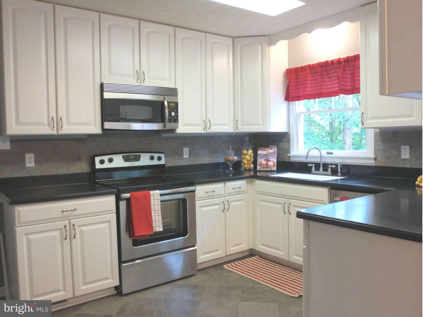 11646 Howitzer Ln photo 13