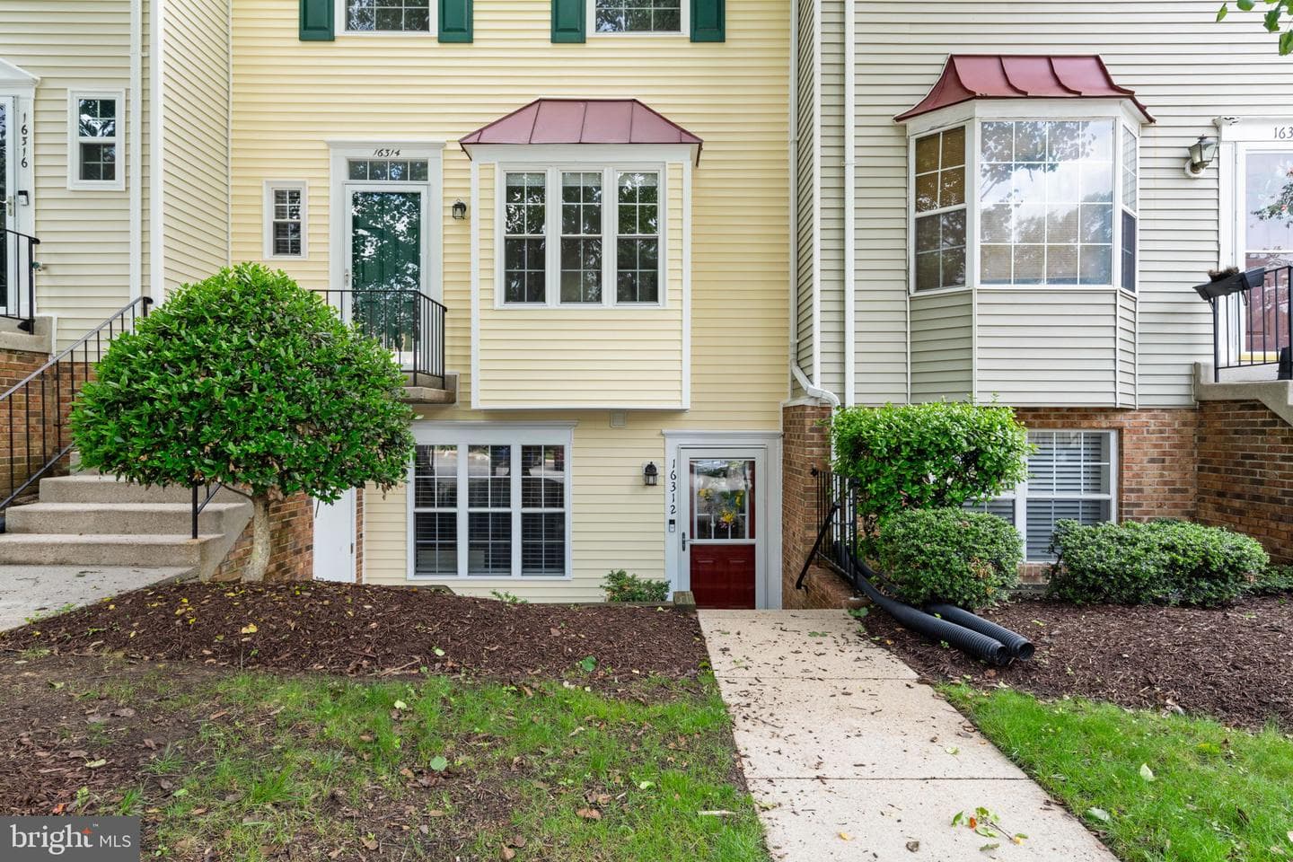 16312 Taconic Circle photo 3