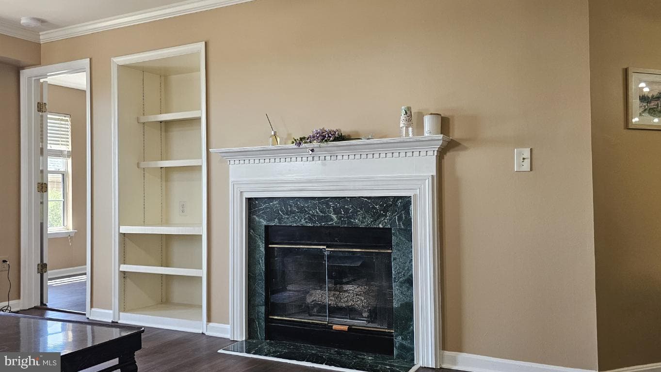 1037 Gardenview Loop # 302 photo 12