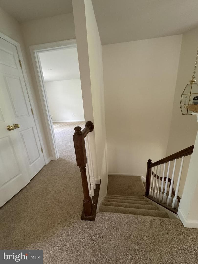 15563 Kelley Farm Court photo 5
