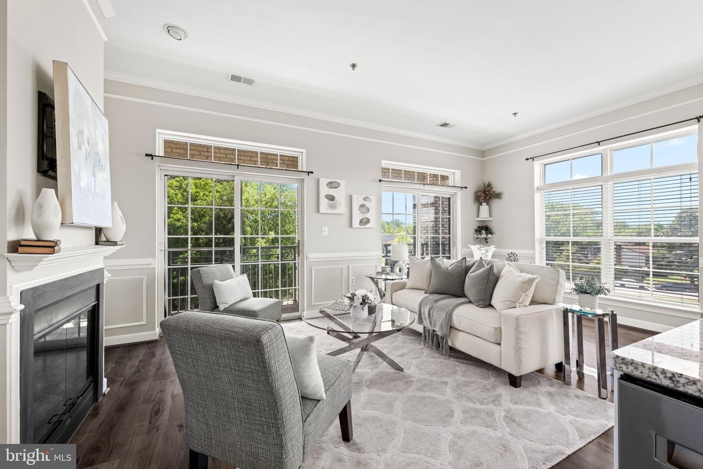 810 Belmont Bay Drive #201 photo 18