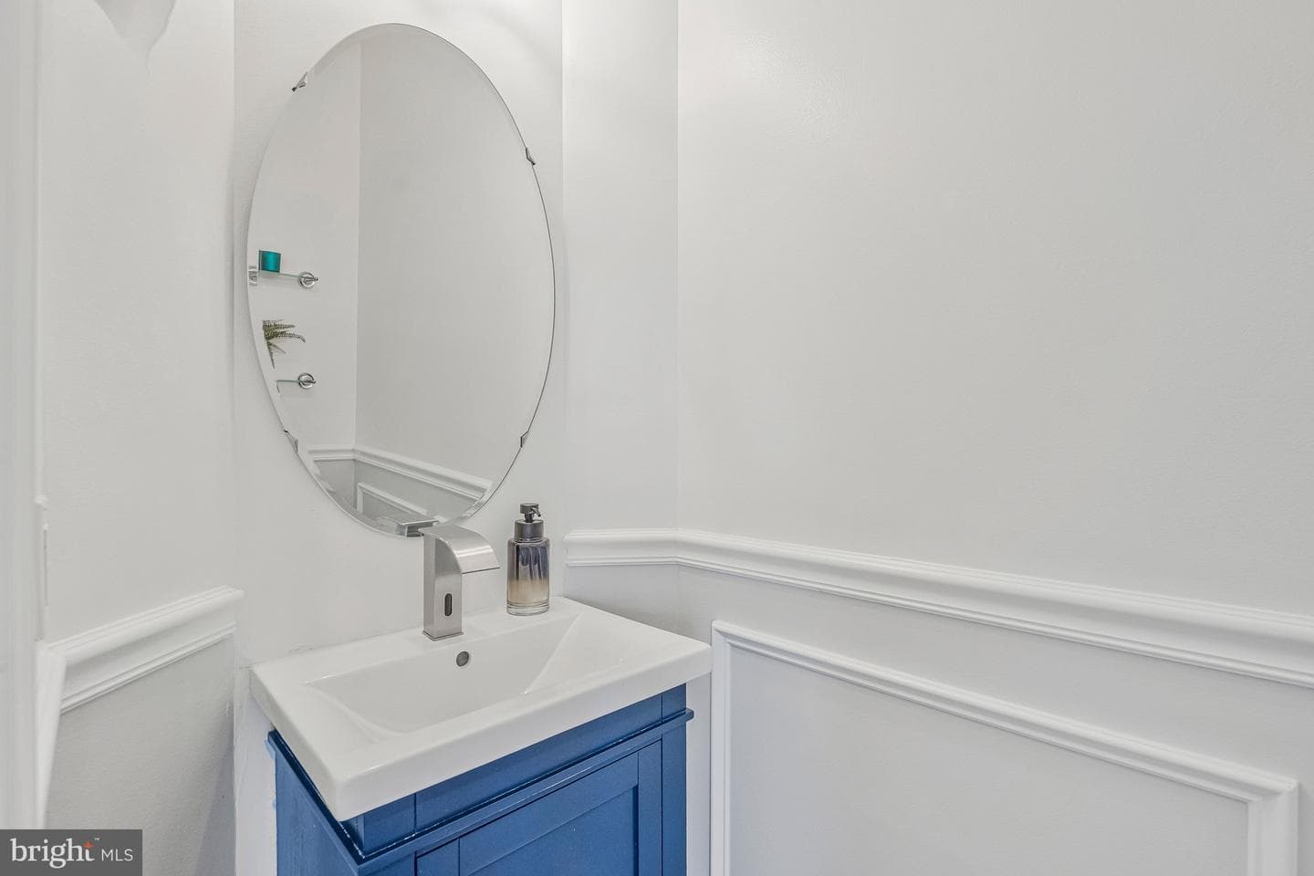 10491 Manns Harbor Court photo 34
