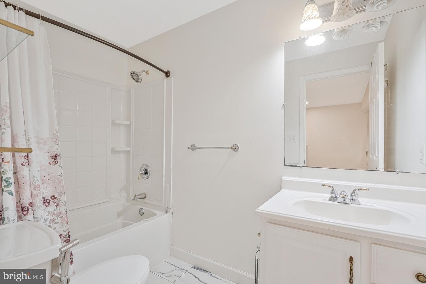 10491 Manns Harbor Court photo 60