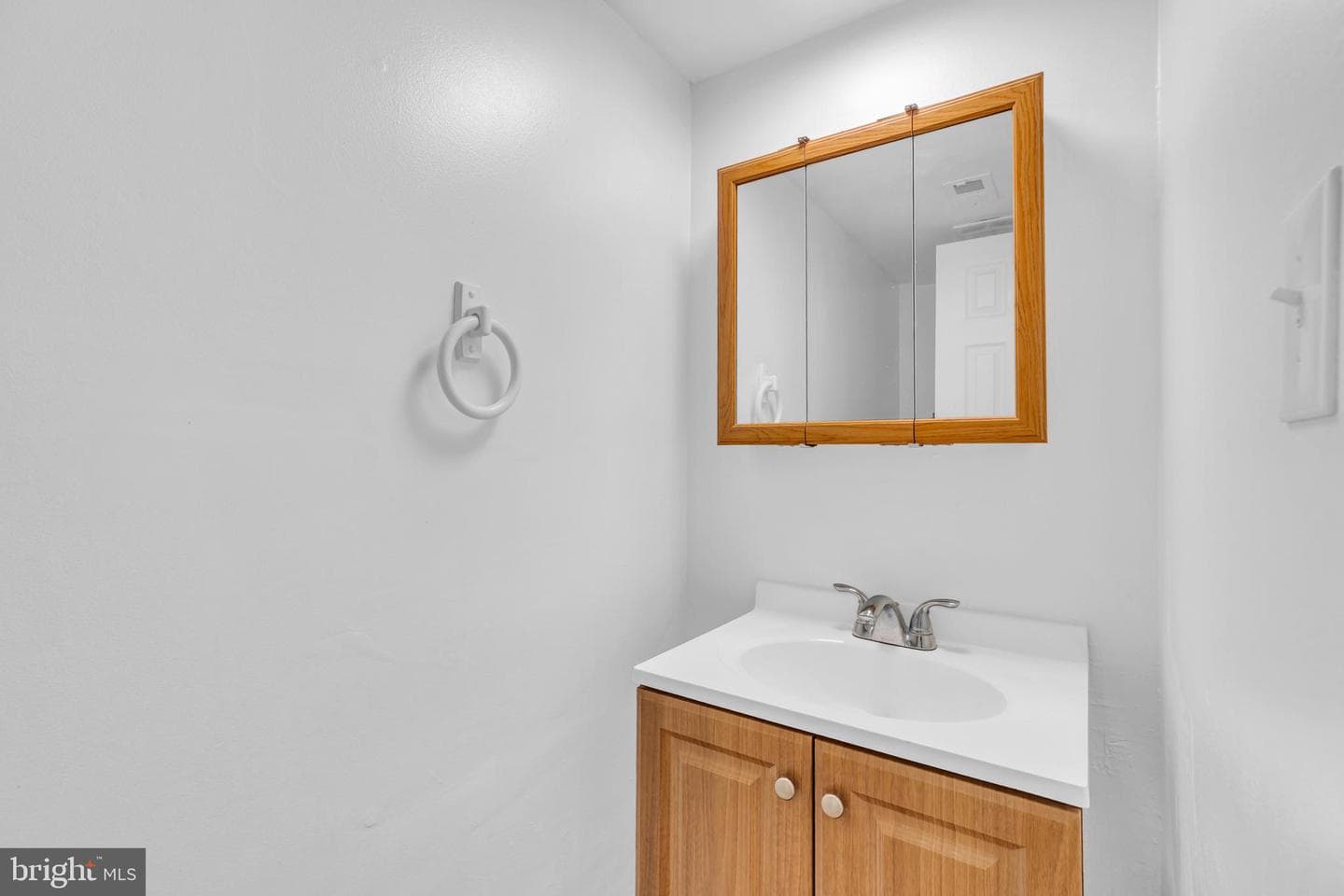 8231 Community Drive photo 12