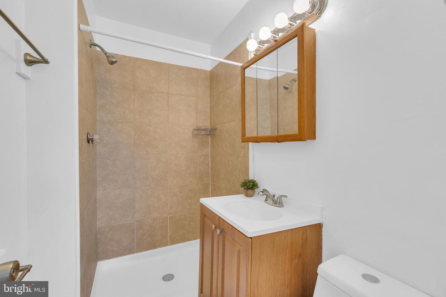 8231 Community Drive photo 18