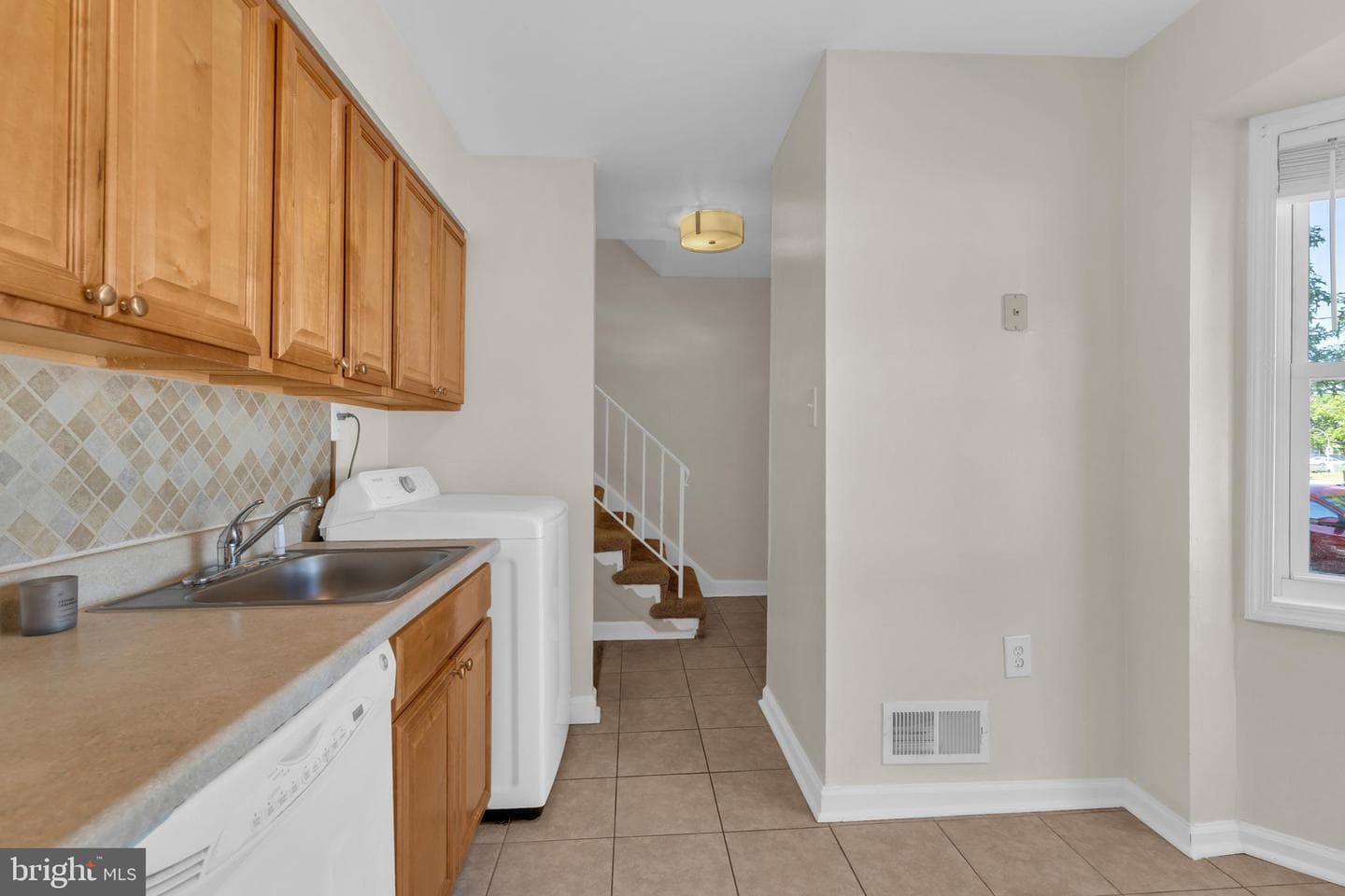 8231 Community Drive photo 5