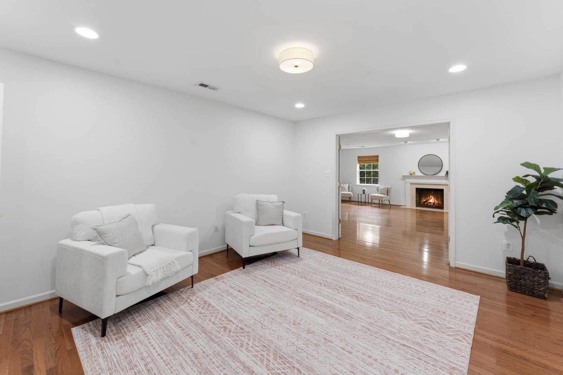 4740 Angus Drive photo 23