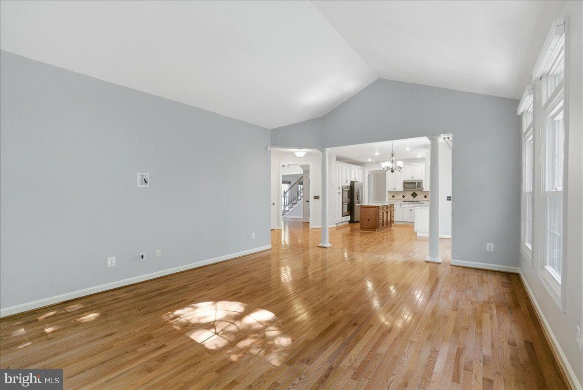 7818 Meadowgate Drive photo 17