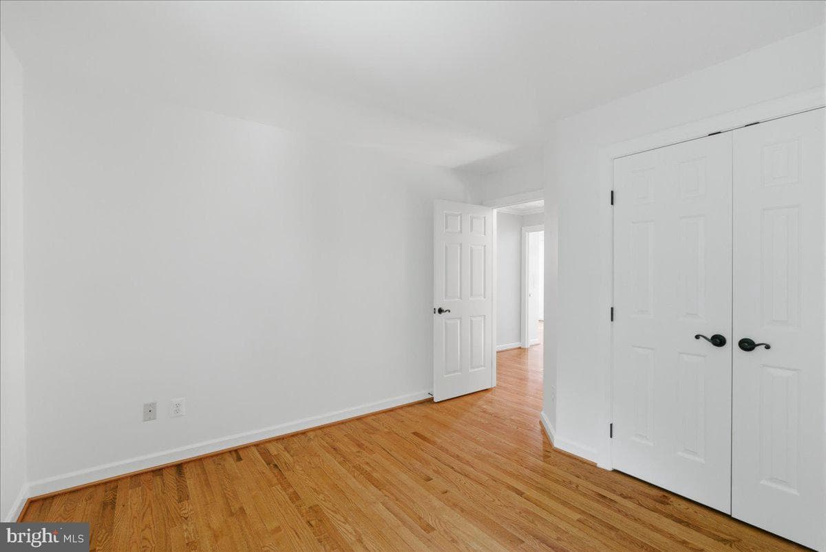 7818 Meadowgate Drive photo 37