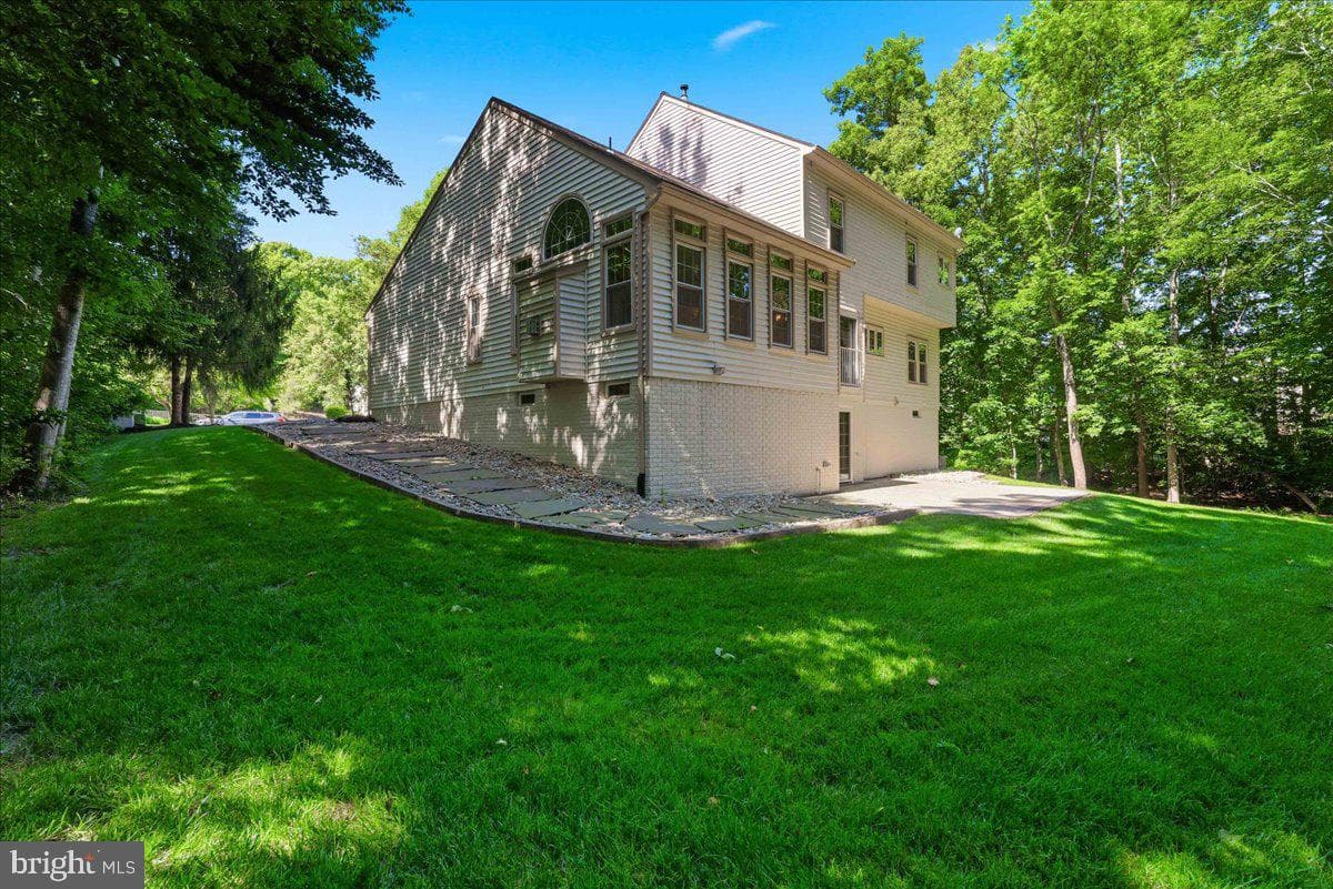 7818 Meadowgate Drive photo 50