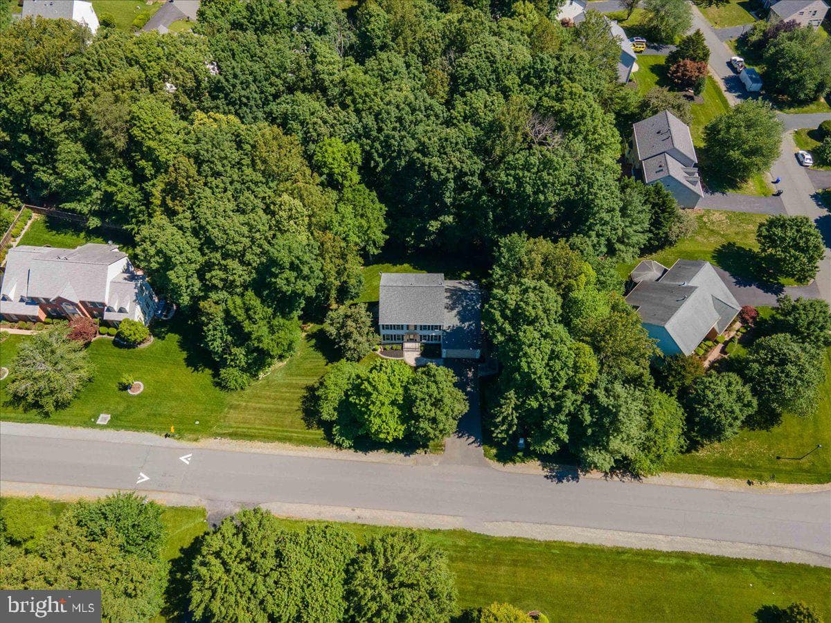 7818 Meadowgate Drive photo 64