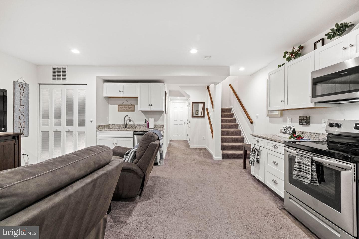 12918 Hyannis Lane photo 39