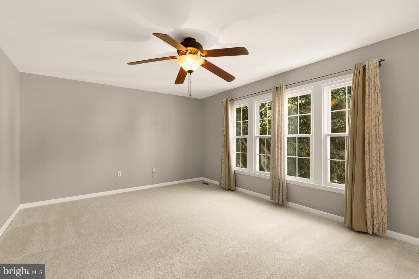 13581 Castlebridge Lane photo 27