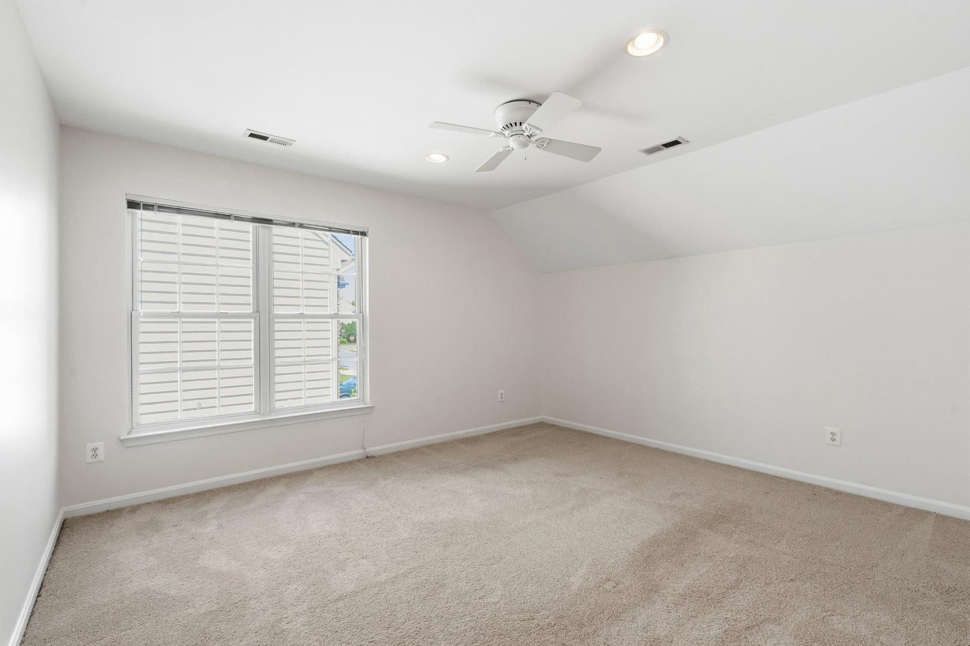 9411 Worthington Drive photo 45
