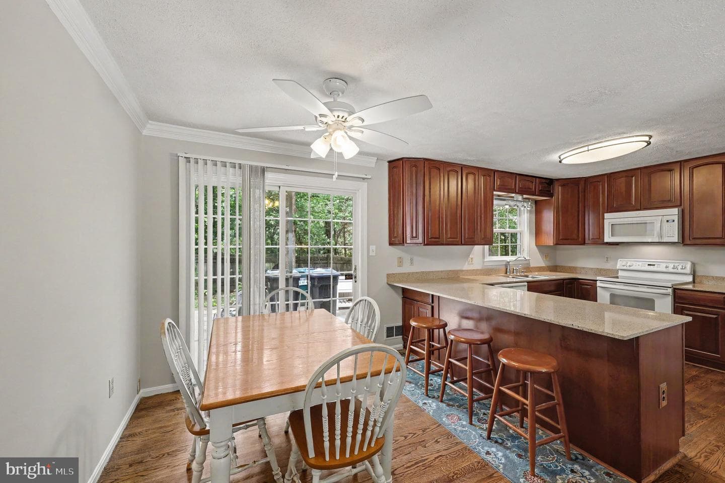 4497 Peach Court photo 11