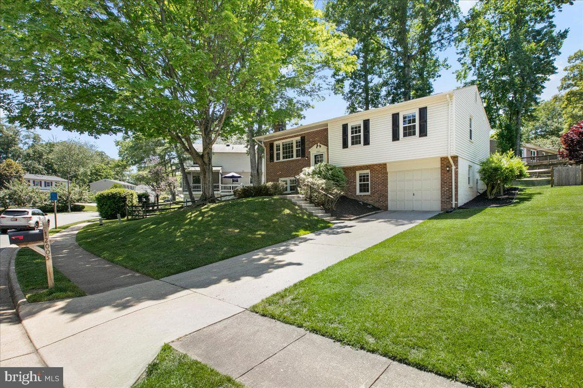 12005 Willowood Drive