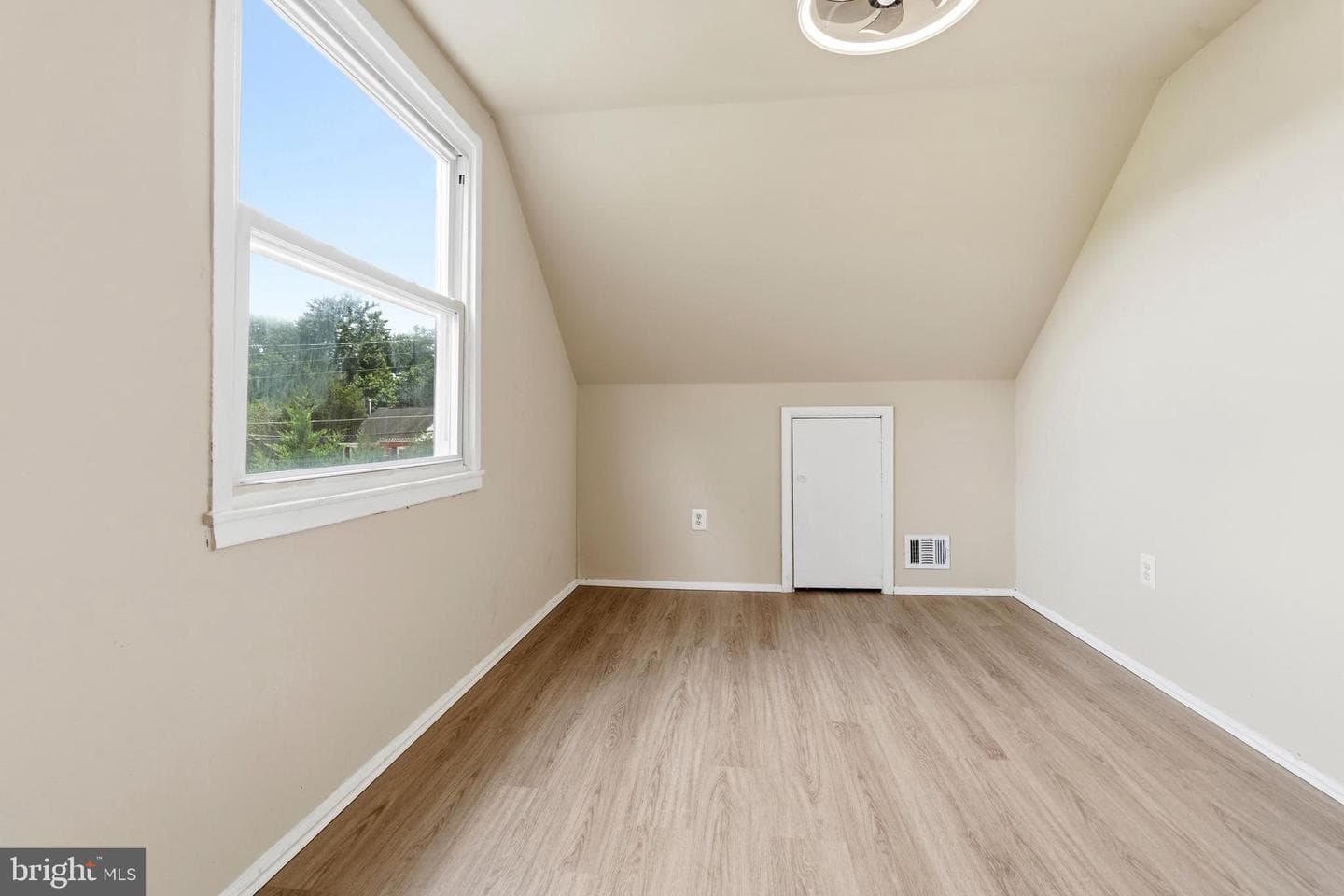 7556 Alleghany Road photo 23