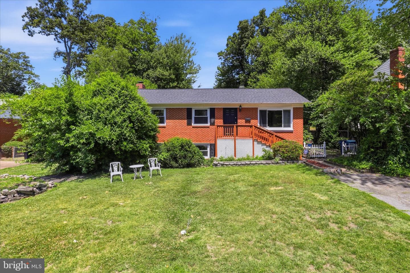 2311 W Longview Drive, Woodbridge
